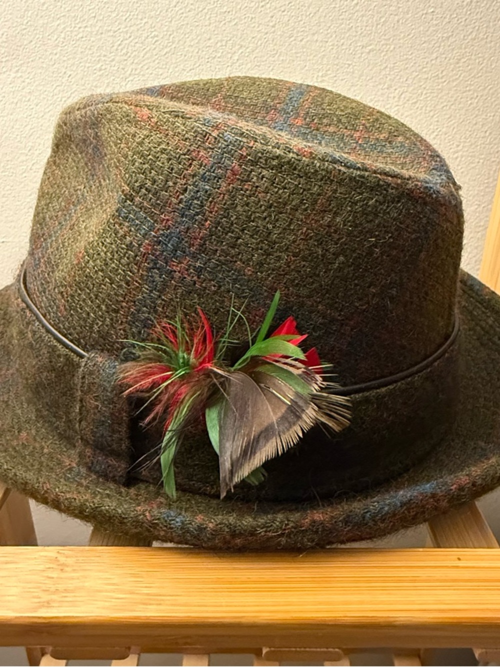 Champs Green Tweed Fedora Hat with Feather Accent vintage grandpa